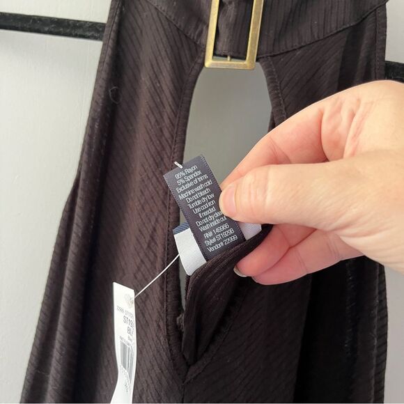 NEW Daytrip - Buckle Sleeveless Blouse Black Ribbed Knit Size Large - Picture 6 of 7